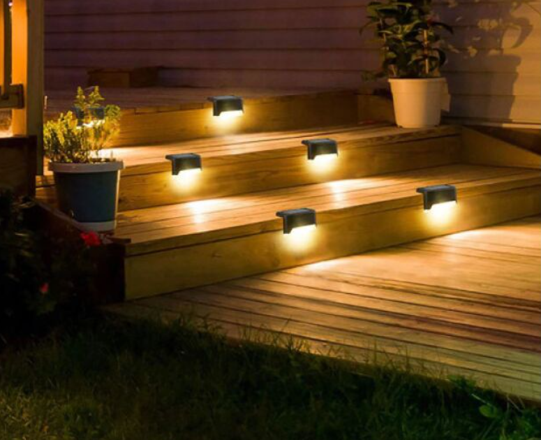 Napelemes LED Lépcsővilágítás Kültérre – 6000 K, kompakt kialakítás