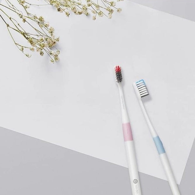 Dr. Bei Bass 4+1 Toothbrush fogkefe szett tokkal