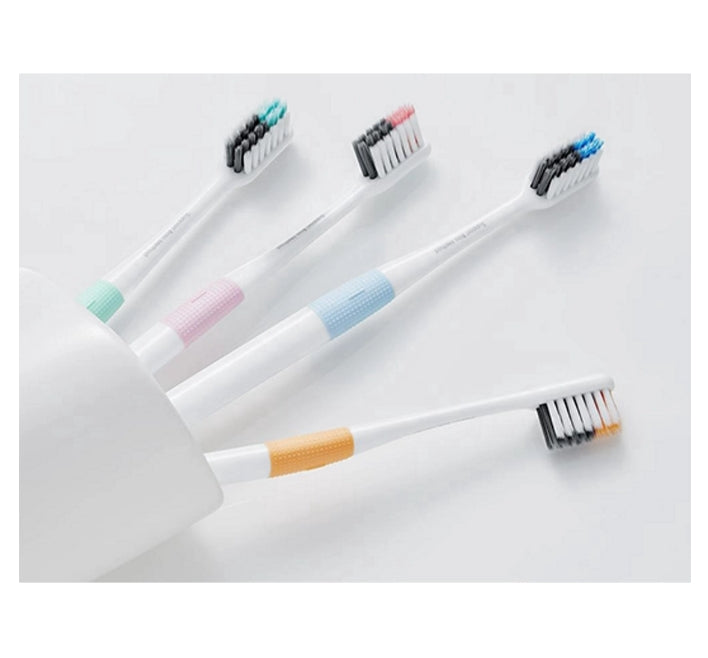 Dr. Bei Bass 4+1 Toothbrush fogkefe szett tokkal