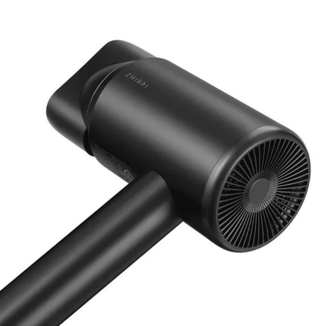 Zhibai HL321 Ionizációs hajszárító  1800 watt teljesítménnyel működik, és meglepően halk