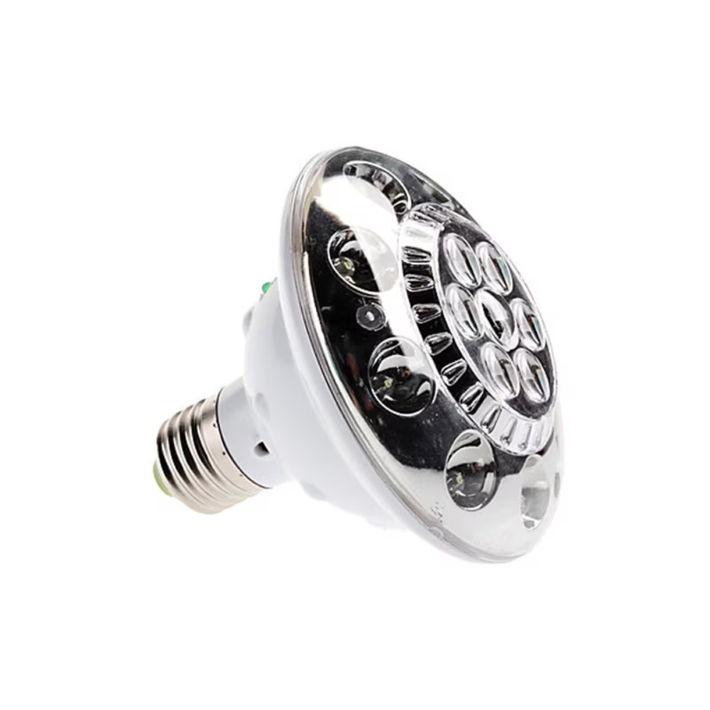 LED izzó távirányítóval