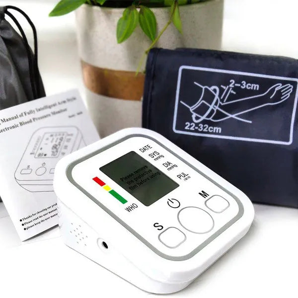 Felkaros digitális vérnyomásmérő, WHO skálával